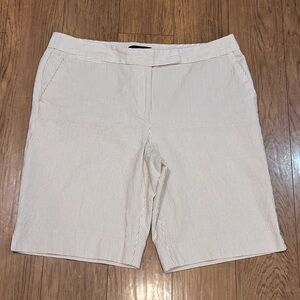 Talbots White & Brown Pinstripe Seersucker Bermuda Knee Length Chino Shorts Sz14